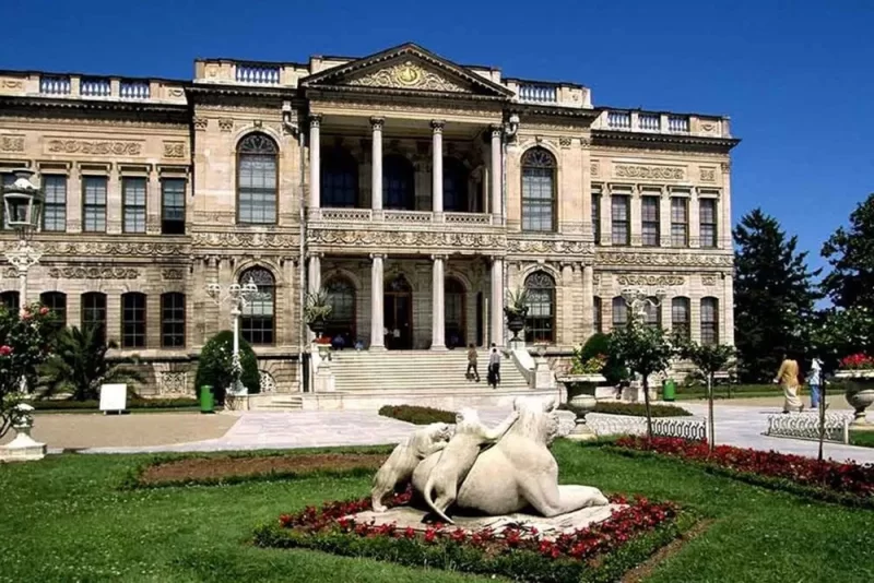 DOLMABAHCE PALACE  AND SULİYMANİYE MOSQUE